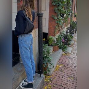 Vintage Jordache Medium Wash High Waist Straight Leg Mom 90s Minimalist Jean